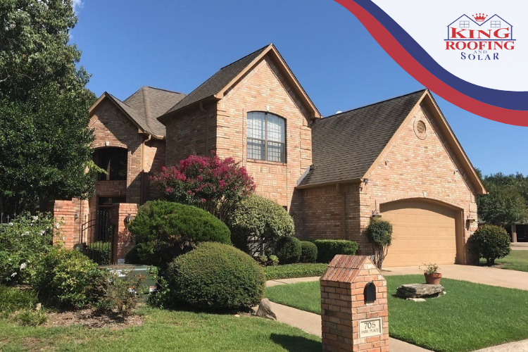 Roofer in Kaufman
