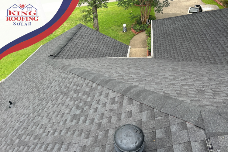 Kaufman holiday home featuring weatherproof roofing by GAF Master Elite certified King Roofing & Solar